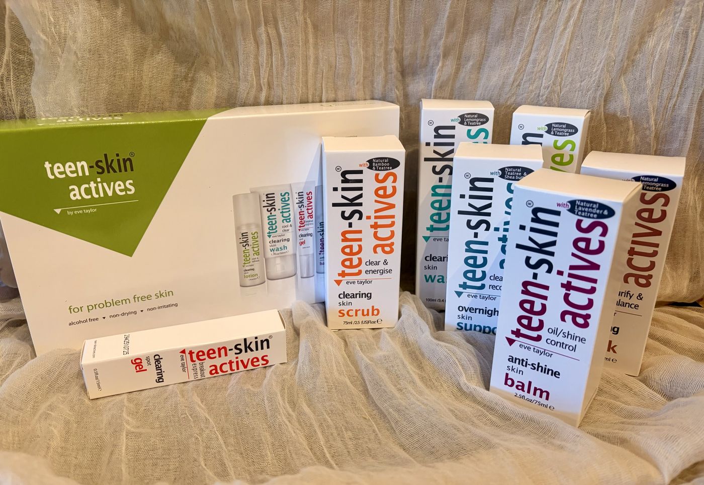 The Eve Taylor teen-skin actives range used in teen facials